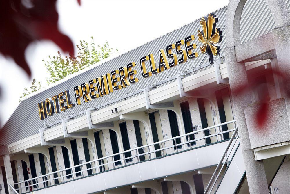 แปรมีแย กลาสส์ โรอาน แปร์โรซ์ Hotel Perreux ภายนอก รูปภาพ