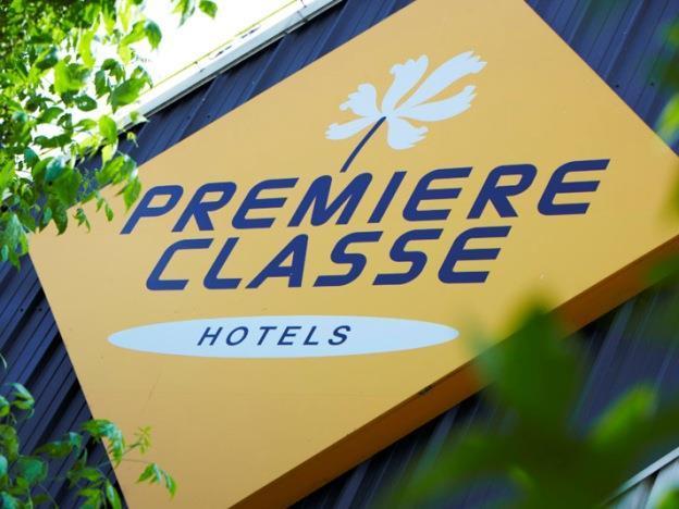 แปรมีแย กลาสส์ โรอาน แปร์โรซ์ Hotel Perreux ภายนอก รูปภาพ